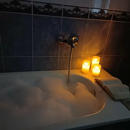 Andurina Monforte De Lemos